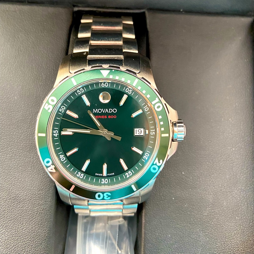 Unique bright green face Movado Series 800 Men’s Watch